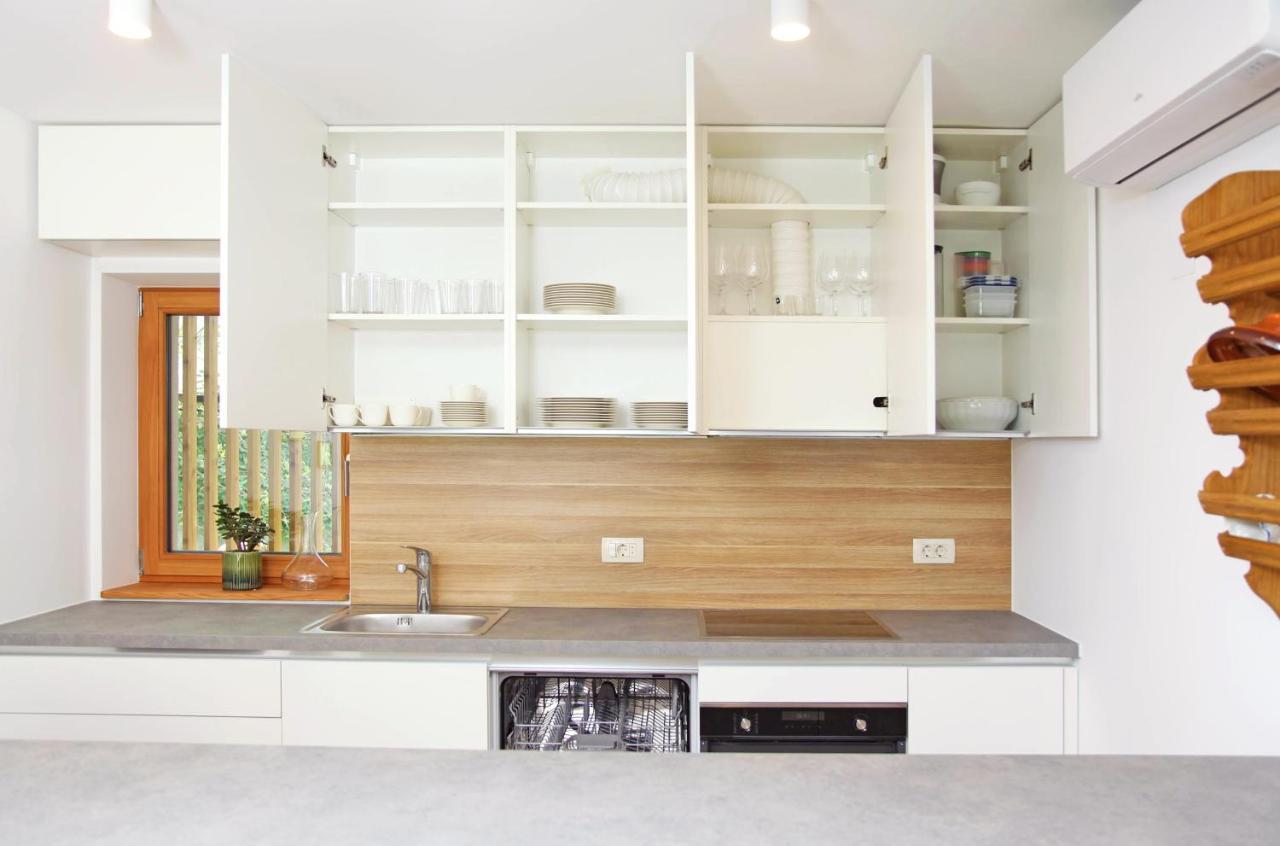 Apartment Jurijana - New 4-Bedroom Triplex With Sauna & Garden Bohinj Exterior photo